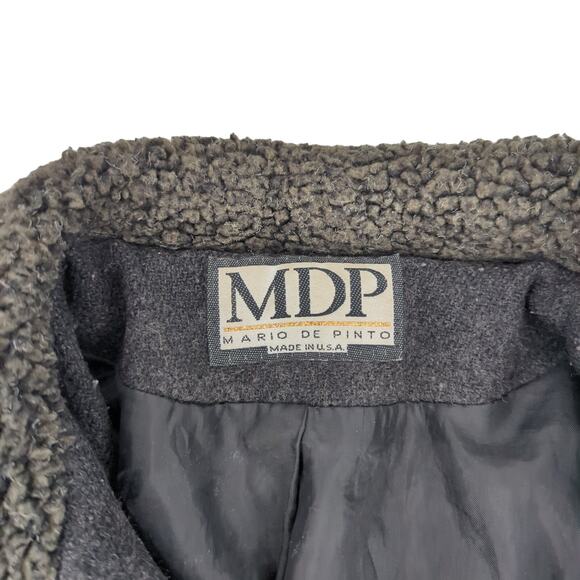 EUC Mario De Pinto Winter Coat Womens M Faux Fur Small Zipper - Picture 5 of 8